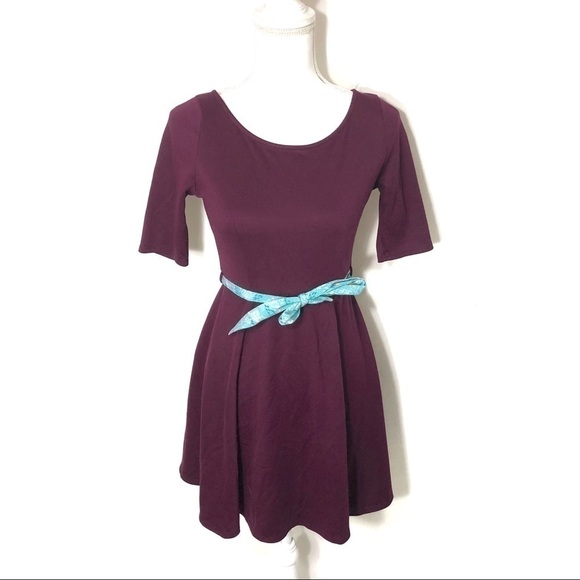 Lulus Purple Scoop Back Dress Small - Picture 1 of 6